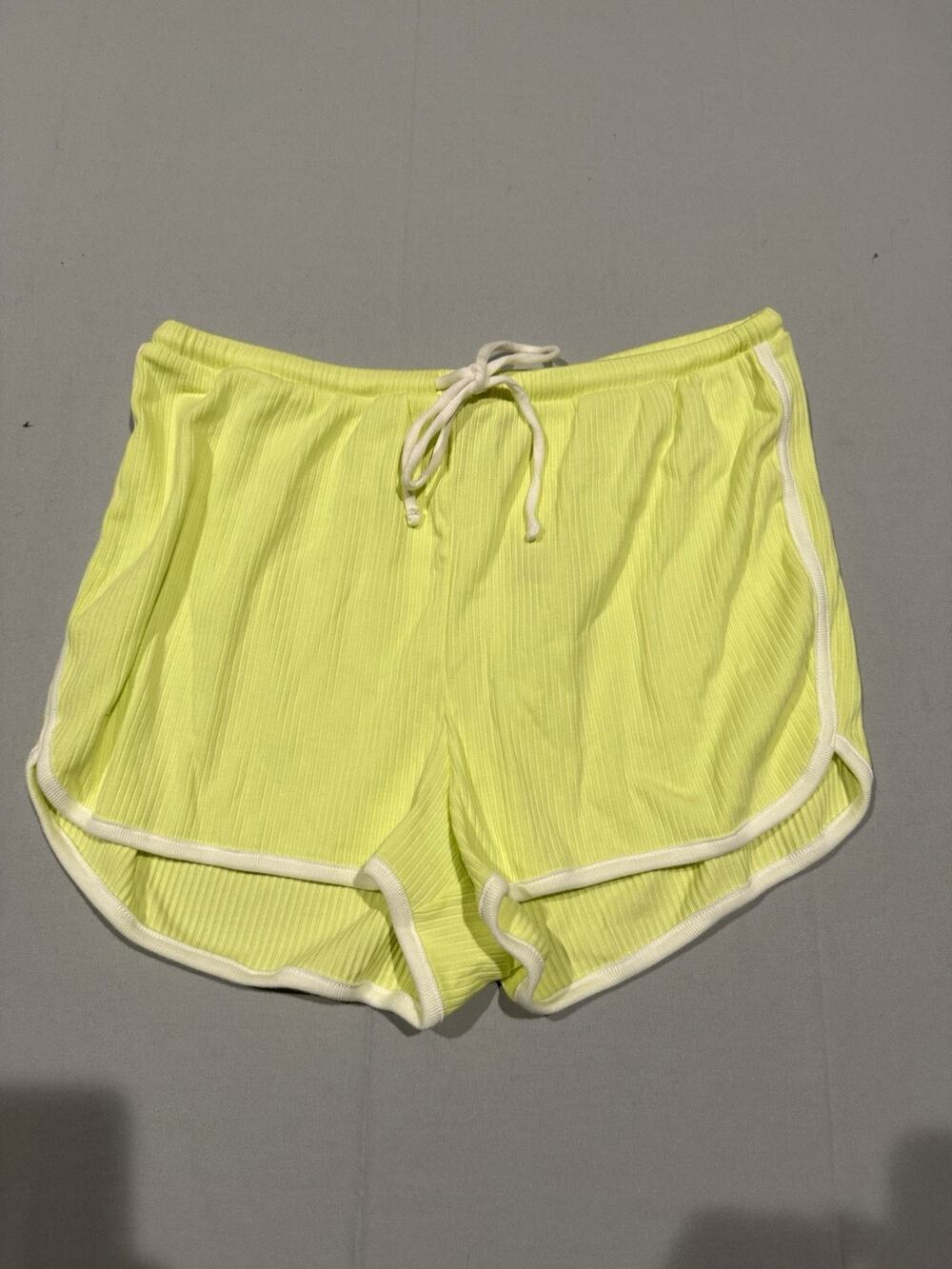 Old Navy Women’s Yellow Ribbed Knit Drawstring Shorts Size M Mid Rise